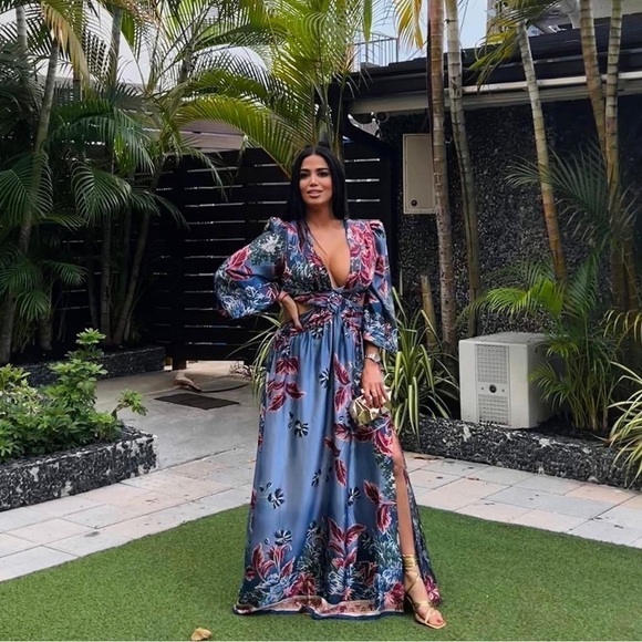 PatBO Dress Gilly Print Cut-Out Maxi Floral Open Back Slit Vacation Blue 8 NWT - Picture 12 of 13